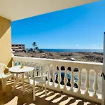 Ocean And Chill Apartment