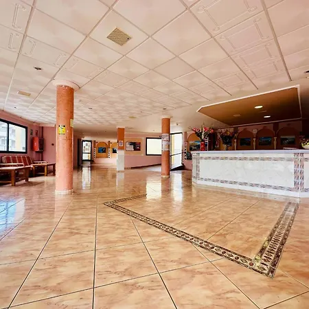 Ocean-View Studio With Pool Access طوستا ديل سيلونثيو