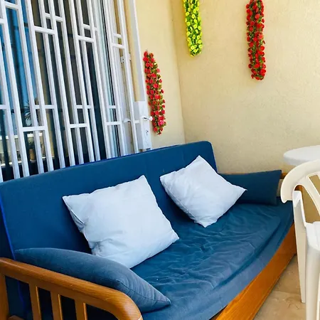 شقة Ocean-View Studio With Pool Access